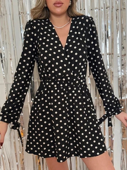 Kadın Yılbaşı özel Uzun Kollu Kruvaze Yaka Puantiyeli Desen Krep Mini Boy Elbise - Resim 5