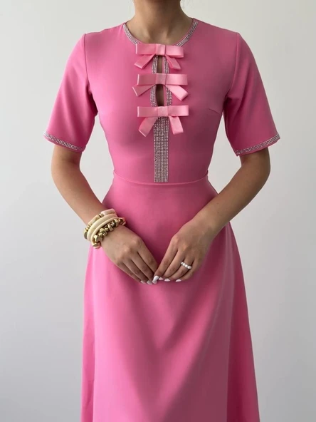 Wera Taşlı Fiyonk Detaylı Elbise - Resim 7