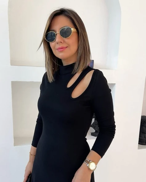 Kadın Uzun Kollu Balıkçı Yaka Omuzda Damla Detaylı Yırtmaçlı Krep Midi Elbise - Resim 5