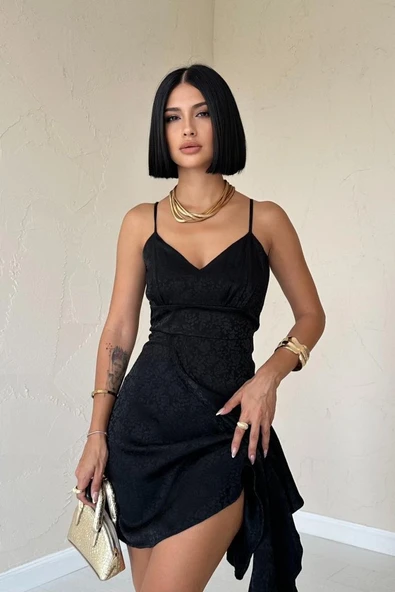 Siyah Jakarlı Asimetrik Elbise - 2