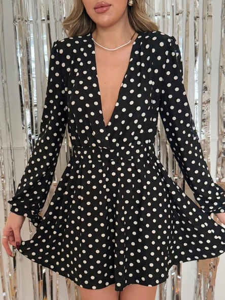 Kadın Yılbaşı özel Uzun Kollu Kruvaze Yaka Puantiyeli Desen Krep Mini Boy Elbise - Resim 6