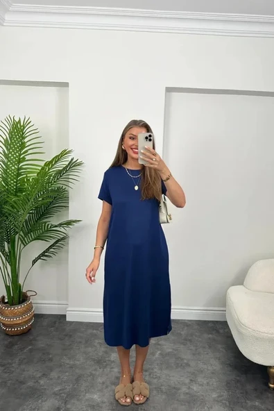 Kadın Kısa Kollu Yırtmaç Detaylı Salaş Viskon Elbise - Resim 15