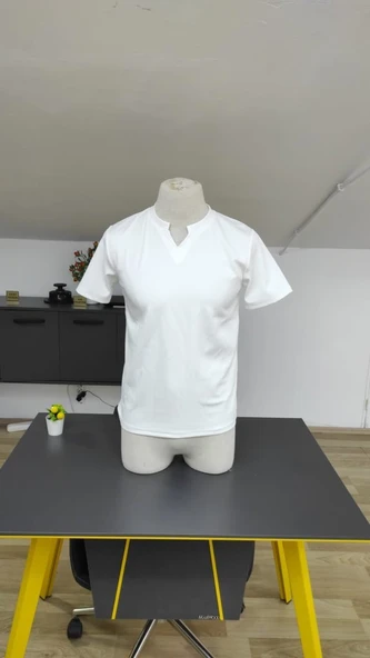 Erkek Kısa Kollu Bisiklet Yaka Burgu Bluz - 4