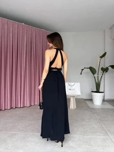 Kadın Krinkil Kumaş Beli Gipeli Halter Yaka Maxi Boy Elbise - Resim 2