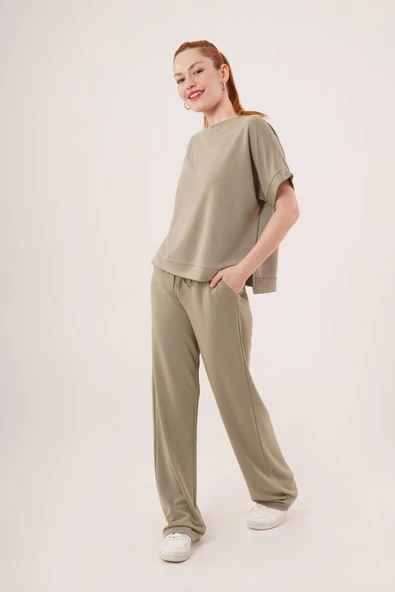 Modal Kısa Kollu Üst Ve Geniş Paça Eşofman İkili Yağ Yeşili Takım ürün görseli