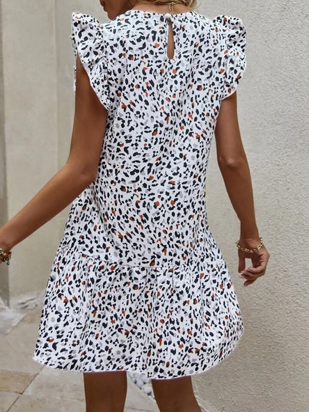 Kadın Kısa Kollu Bisiklet Yaka Etek Ucu Volanlı Kısa Dokuma Elbise - Resim 4