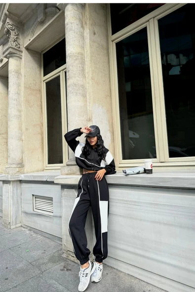 EŞOFMAN TAKIM PARÇALI - Siyah ürün görseli