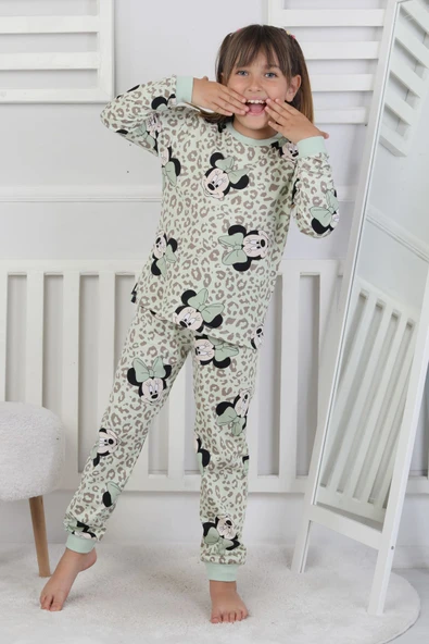 Leopar Desenli Minnie Mouse Kız Çocuk Pijama Takımı - 9