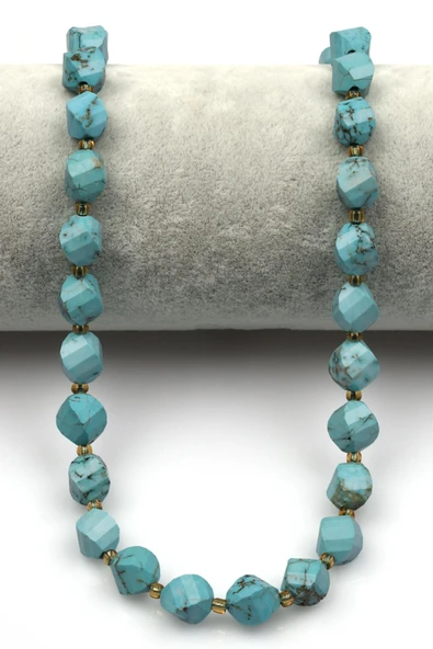 Turkuaz Doğal Taş Dizi 8 x 9 mm Burgu Kesim - Resim 2