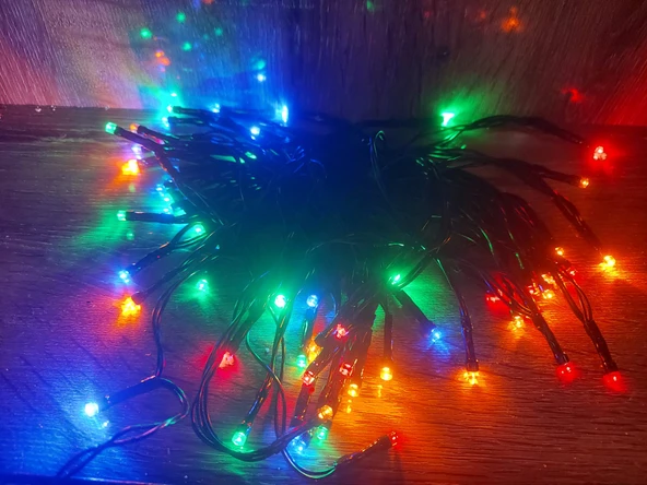 10m 100 Led Pilli 2 Kademeli RGB IŞIK Siyah Kablo ürün görseli