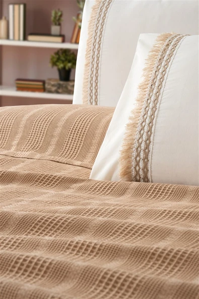 Sevim Tivoli Çift Kişilik Dantelli 4 Parça Pike Takımı Çeyizlik-Melanie - 2