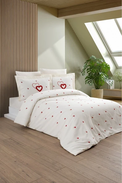 Sevim Kalp Nakışlı Çift Kişilik Nevresim Takımı - 6 Parça Lüks Set - Düğün & Çeyiz Takımı - Tivoli ürün görseli