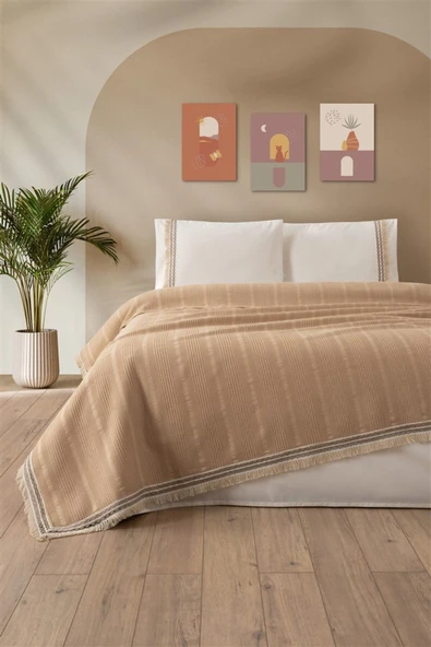 Sevim Tivoli Çift Kişilik Dantelli 4 Parça Pike Takımı Çeyizlik-Melanie