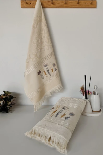 Sevim 2'li Nakışlı Kadife El Yüz Havlusu - %100 Pamuk Jakarlı & Çiçekli
