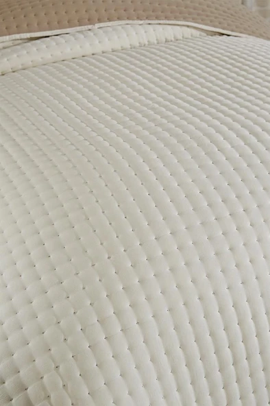 Elisa Dolgulu Çift Taraflı Çift Kişilik 240x260 Cm Yatak Örtüsü Krem - Resim 2