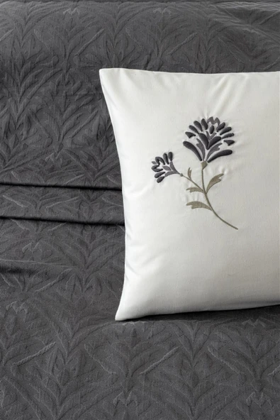 Sevim Tivoli Nakışlı Pike Takımı- Jakarlı Pike Yatak Örtüsü - Daniela - 5