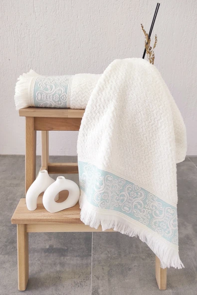 Sevim 2'li Kabartma Bordürlü & Püsküllü El/Yüz Havlusu - Yumuşak & Süper Emici - 50x85cm