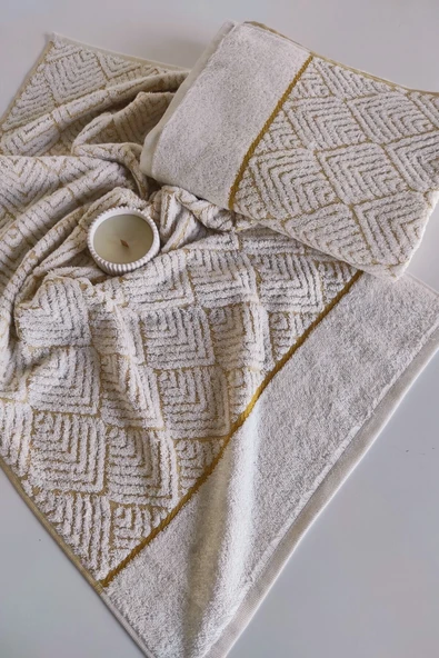 Sevim Geometrik Desenli Zemini Renkli Bambu El Havlusu - 50x90 cm - 12