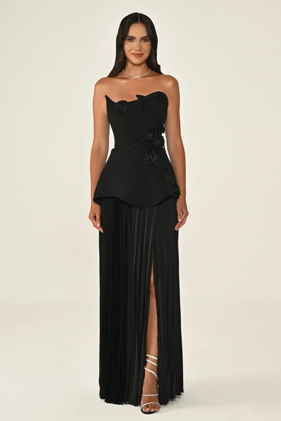 Straplez Çiçek Aksesuarlı Üstü Krep Eteği Piliseli Şifon Abiye Elbise - 5