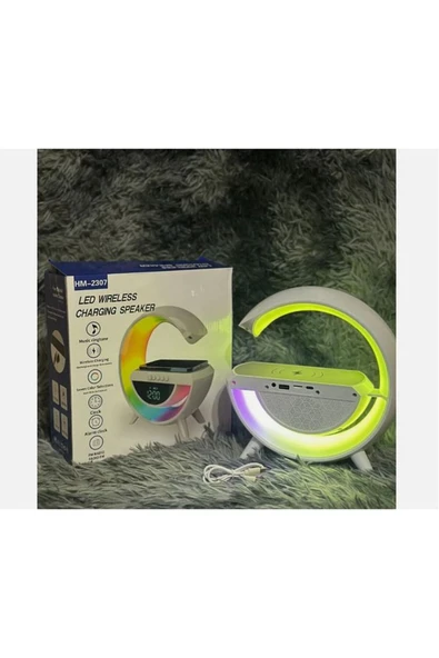 Taşınabilir Kablosuz Hoparlör - G Şekli RGBLİ Işıklı Saatli Temazsız Şarj Standlı Gece Lambası - 5