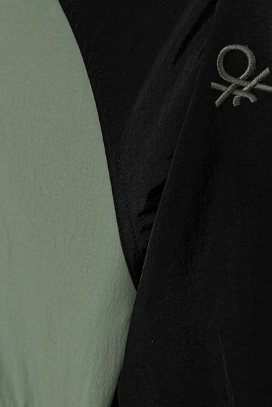 Erkek Çocuk Haki Kolu Logo Detaylı Astarlı Kapüşonlu Yağmurluk - 3