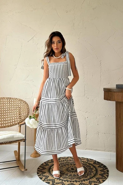 Siyah Omuzdan Bağlamalı Çizgili Elbise - Resim 2