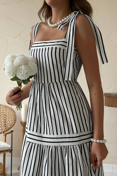 Siyah Omuzdan Bağlamalı Çizgili Elbise - Resim 3