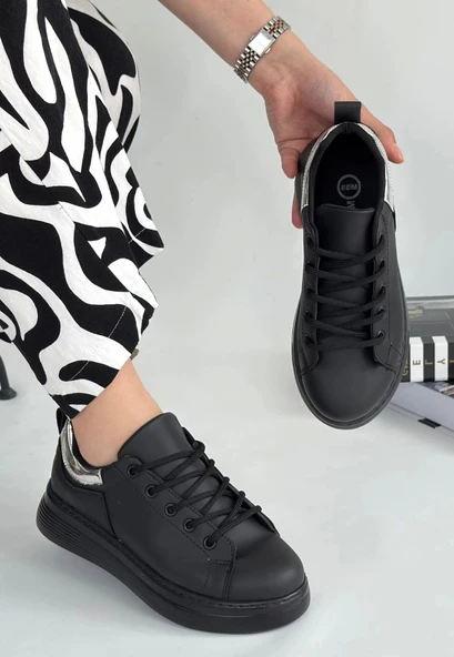 Sofio Siyah Cilt Bağcıklı Kadın Spor Ayakkabı - Resim 2