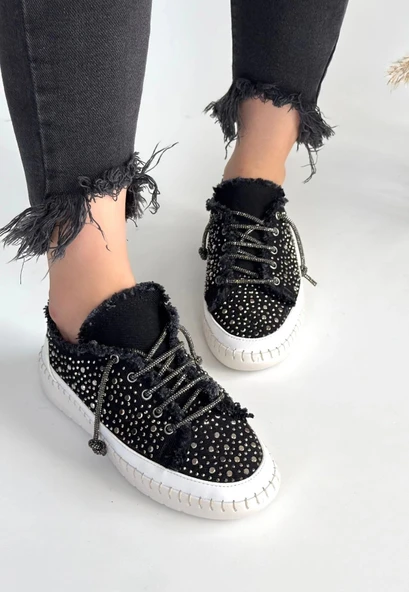 Guji Siyah Kot Bağcıklı Kadın Spor Ayakkabı ürün görseli