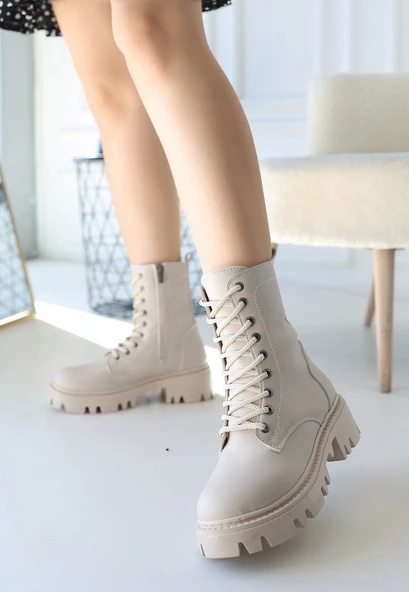 Flona Bej Cilt Bağcıklı Kadın Bot ürün görseli