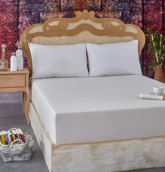 Komfort Home Çift Kişilik Penye Lastikli Çarşaf 160x200 CM ürün görseli
