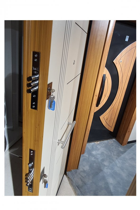 Tezwood 3651 Ahşap Kaplama Rustik Model Tırnaklı Çelik Daire Kapısı - 3