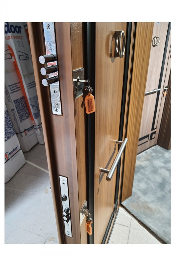 Tezwood 2468 Eskitme Çelik Kapı,Daire Kapısı,Kabartma Model - 4