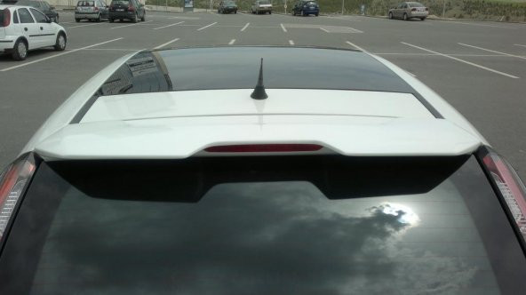 Grande Punto Abarth Spoiler Boyalı - 2