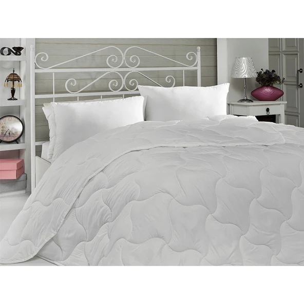 Komfort Home Tek Kişilik Microfiber Yorgan 155x215 CM - 1