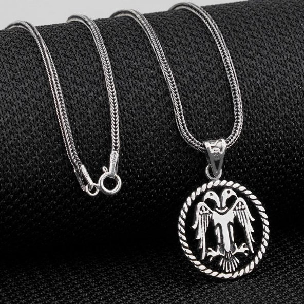 Çift Başlı Selçuklu Kartalı Motifli 925 Ayar Gümüş Kolye ürün görseli