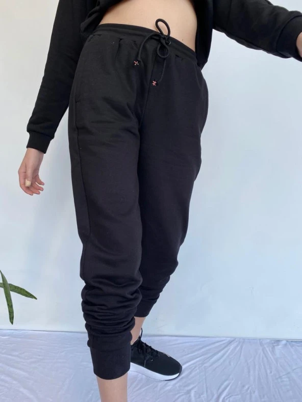 Kadın Siyah Kapüşonlu Eşofman Takımı - Resim 9