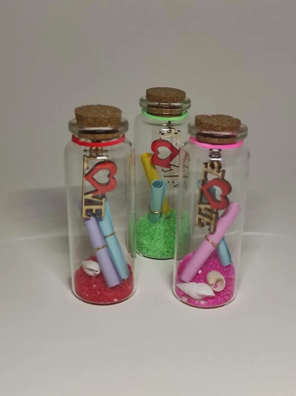 3 Adet Hediyelik Mini Not Kağıtlı 8 cm Love Yazılı Mantar Kapaklı Romantik Tüp