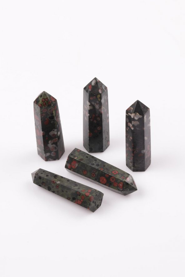 Riyolit Doğal Taş Obelisk Parça