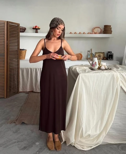 Kadın Siyah Asansör Askılı Çift Yırtmaçlı Helen Elbise - Resim 5