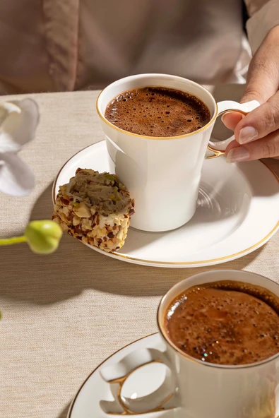 Nehir Laura 6 Kişilik 12 Parça Porselen Kahve Fincan Takımı ürün görseli 1