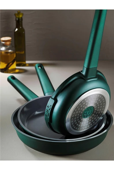 OMS 15016 - 3 Parça, İndüksiyonlu Ocak Uyumlu, Döküm, Seramik, ( 20 - 24 - 28 Cm ) Tava Seti Yeşil ürün görseli 1