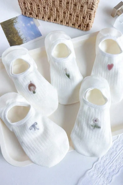Hitit Socks Kadın 5 Çift Premium Fiyonk Çiçek ve Kalp Desenli Babet Çorap Seker Beyazı - 4