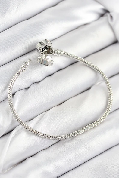 Pirinç Charm Zirkon Taşlı Yonca Model Gümüş Renk Kadın Bileklik - EBJ250902W37605 - Resim 2