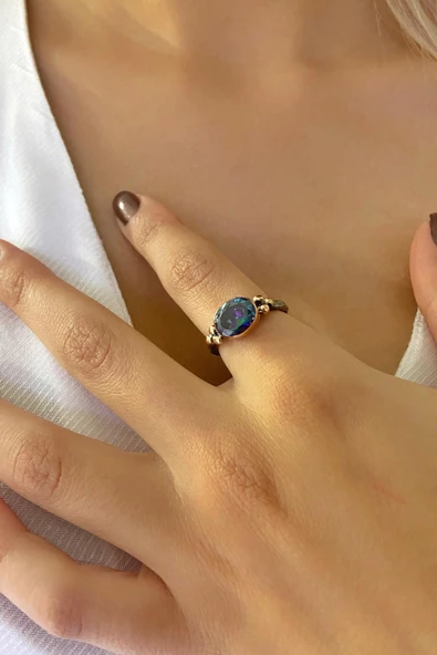 Oval Mistik Topaz Taşlı El Üretimi 925 Gümüş Yüzük ürün görseli