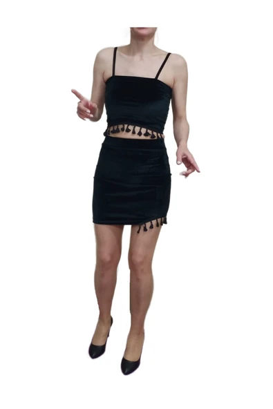 2'li Siyah Düz Kadife Yüksek Bel Asimetrik Püsküllü Kesim Mini Etek Çapraz Askılı Crop