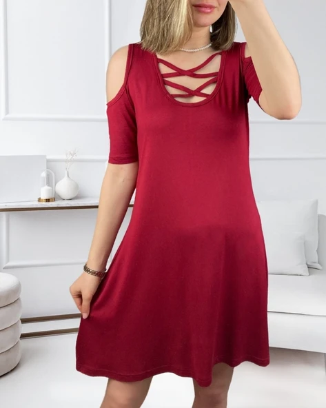 Dekolteli Bağcık Detay Viskon Kumaş Elbise - Resim 2