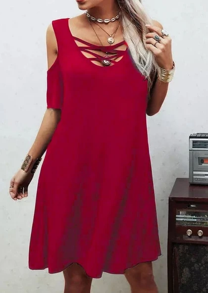 Dekolteli Bağcık Detay Viskon Kumaş Elbise ürün görseli