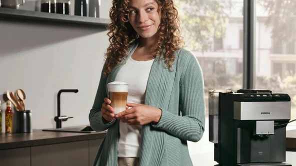 Tam Otomatik Kahve Makinesi EQ500 classic connect - Resim 2