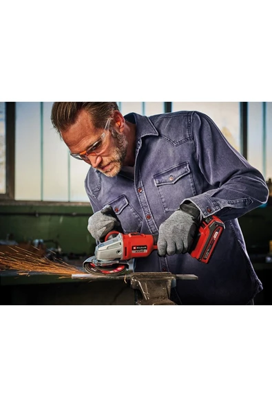 AXXIO 18/115 Q - Solo, Akülü Avuç Taşlama ürün görseli